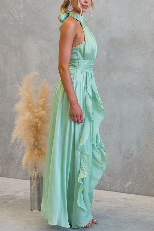 Vestido maxi con escote halter y volantes de caída fluida
