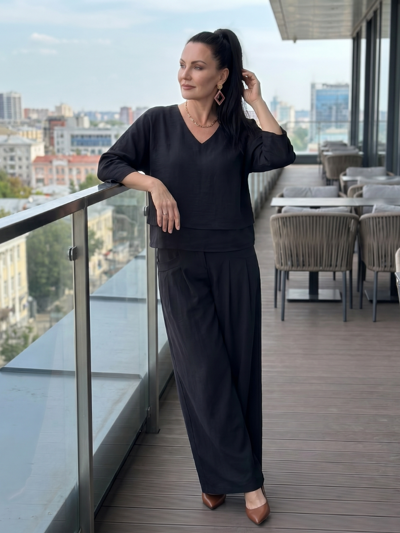 Río | Conjunto de Top en Capas y Pantalón Ancho