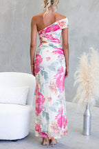 Vestido maxi ajustado de un solo hombro con estampado floral y frunces