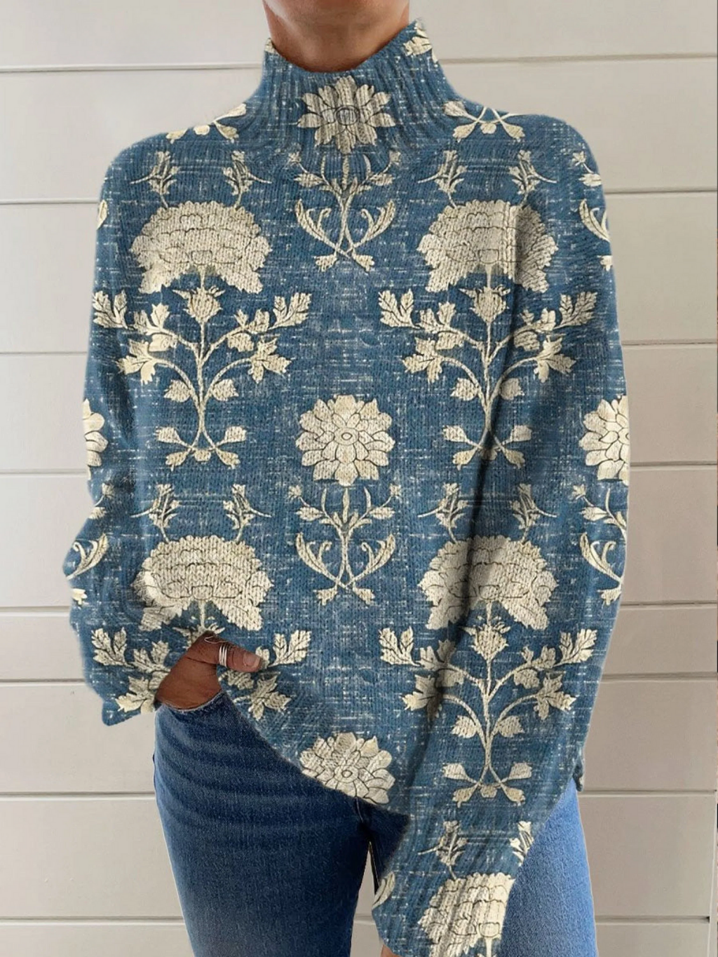 Blanca | Jersey de cuello alto artístico
