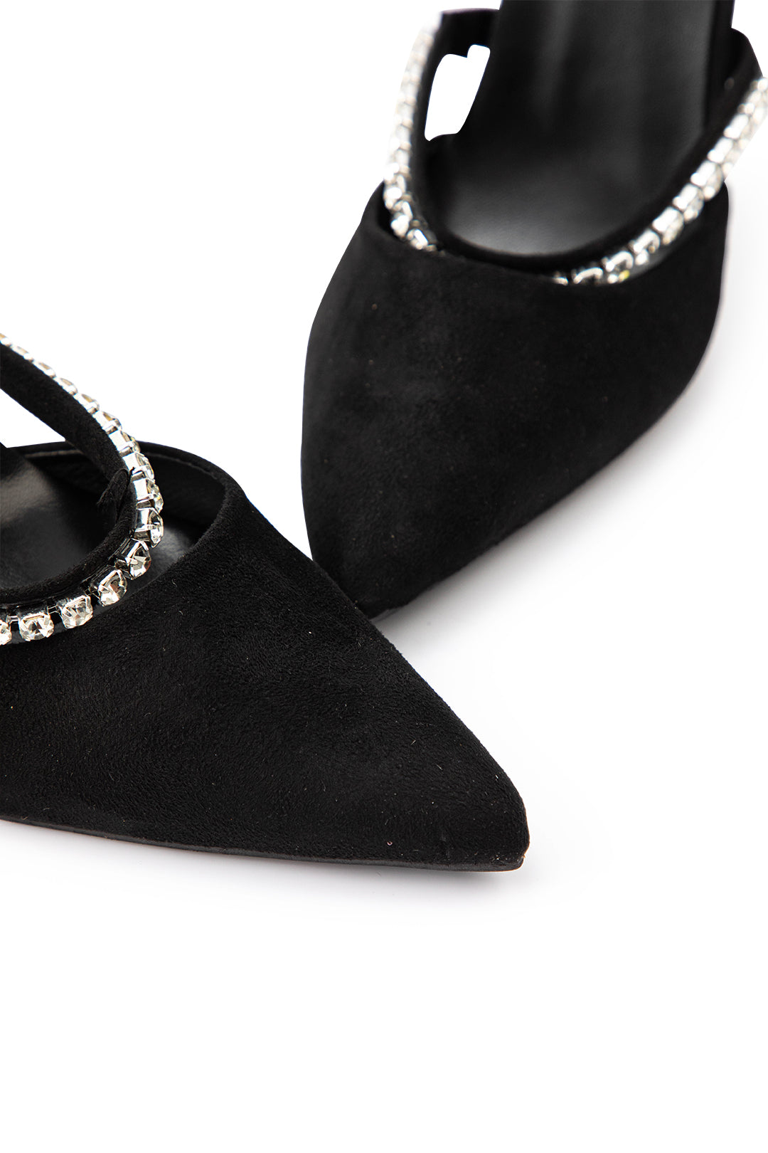 Sandalias de tacón alto con punta afilada adornadas con strass