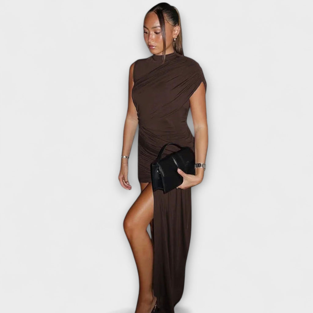 Lila - vestidos ajustados y con estilo con escote redondo y volantes