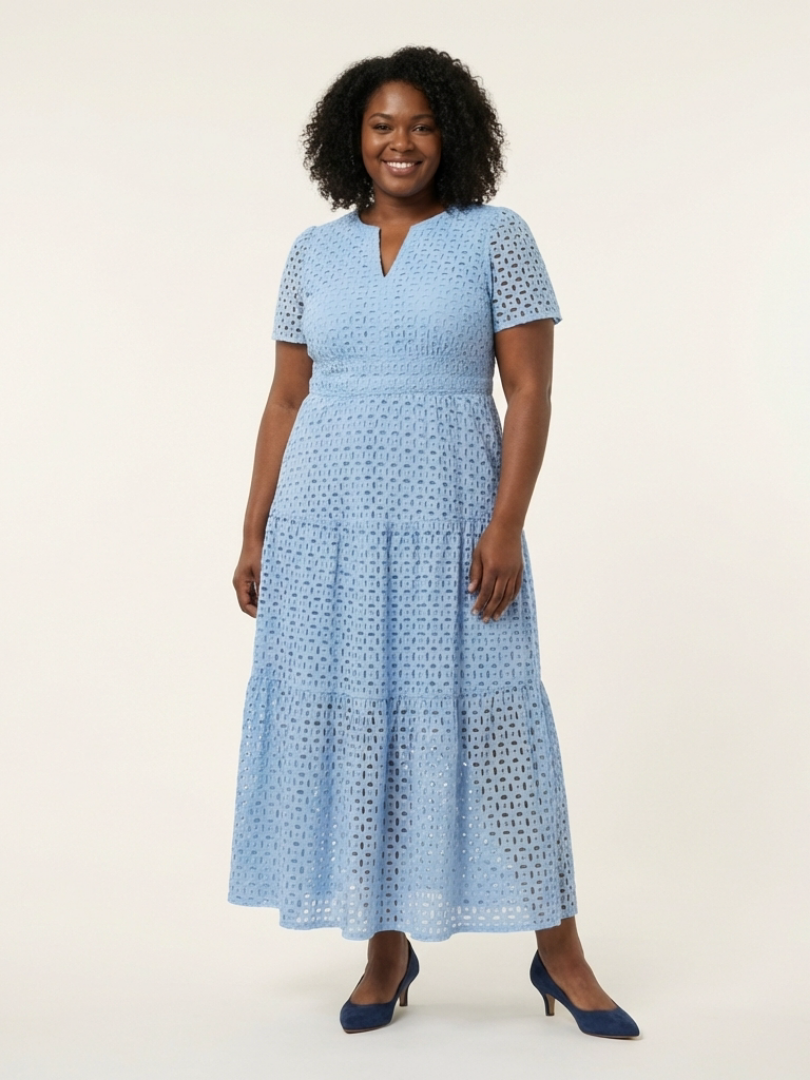 Brianna | Vestido Midi Escalonado con Escote en V y Manga Corta