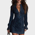 Verónica – Vestido mini azul de ante con encaje