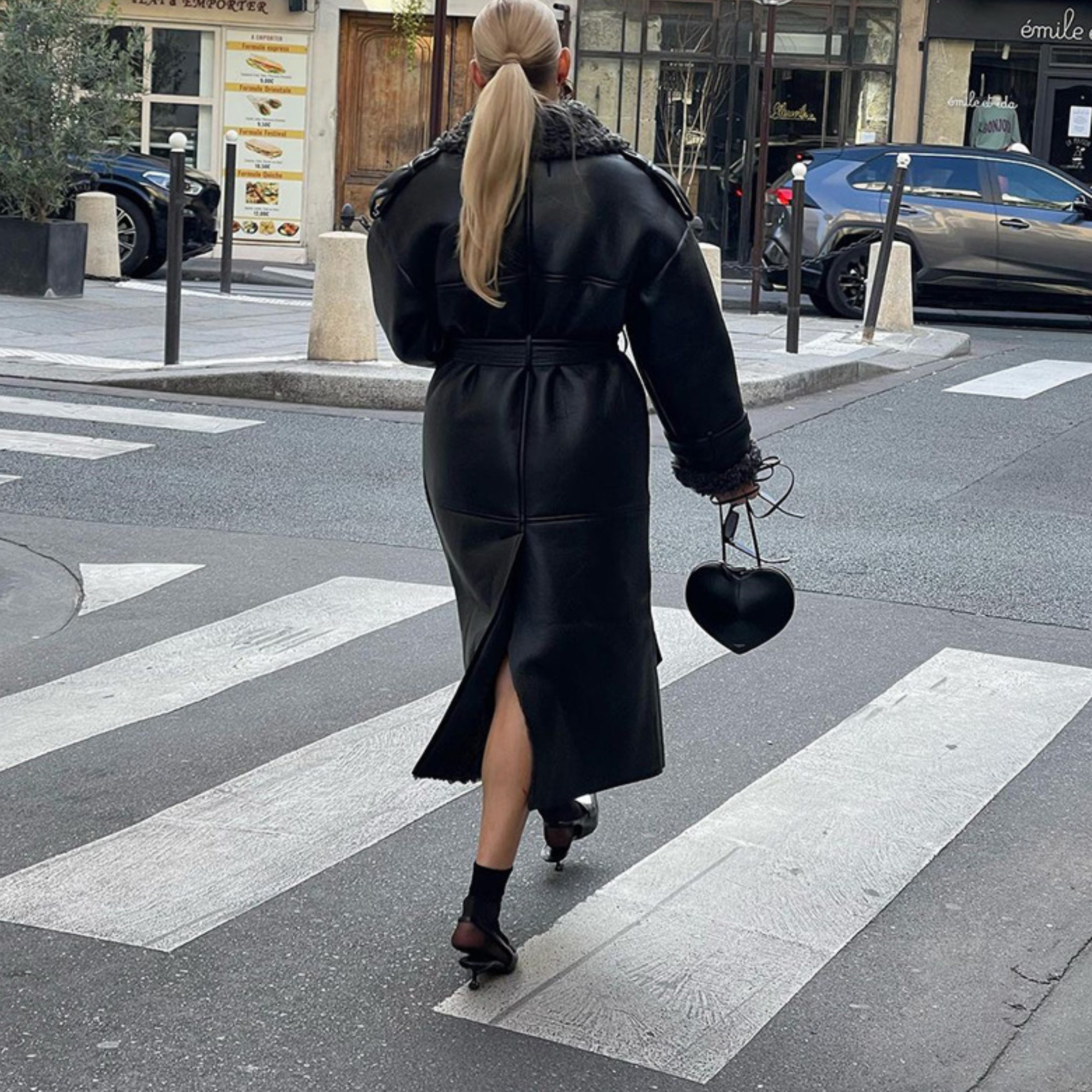 Noelia |  Abrigo de lujo de cuero y lana de cordero con diseño patchwork