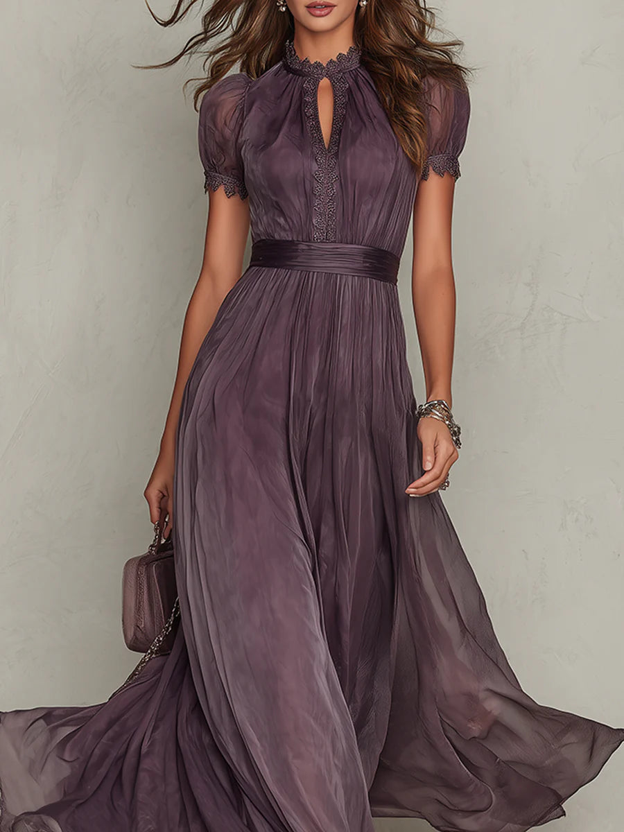 Fabiola | Elegante vestido largo de gasa morada con aberturas