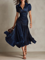 Adriana - Vestido midi de satén con rayas en la parte trasera