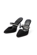 Sandalias de tacón alto con punta afilada adornadas con strass