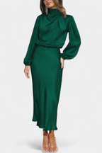 Cecila Vestido Maxi con Cuello Alto y Detalle Floral