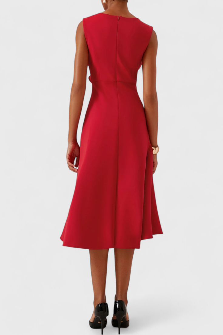 Claudia Vestido Midi Asimétrico con Drapeado Elegante