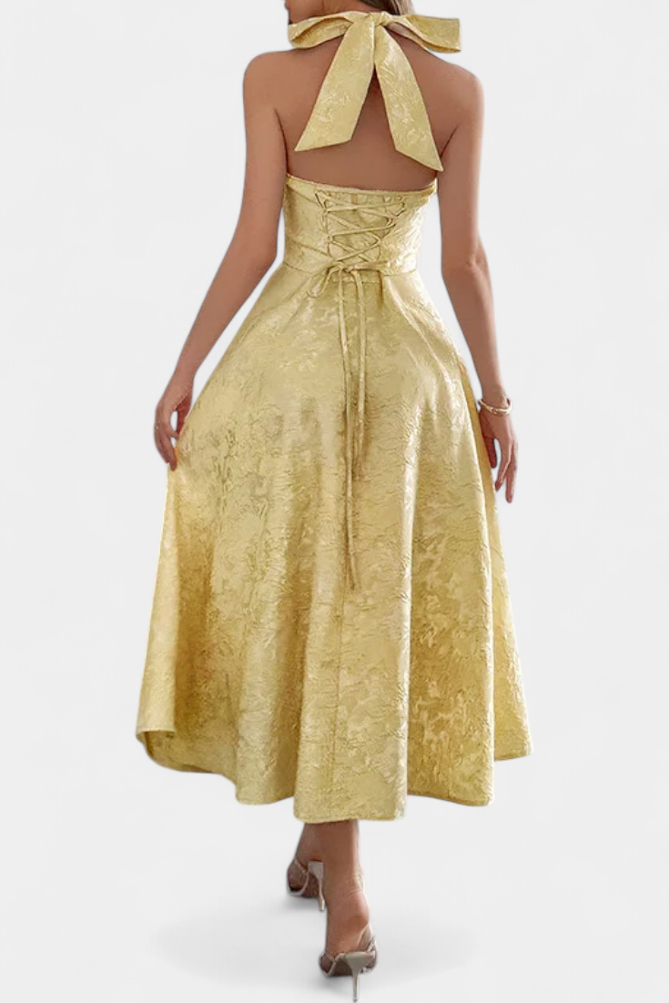 Gilda Vestido Midi Jacquard con Espalda Abierta y Cintura Alta